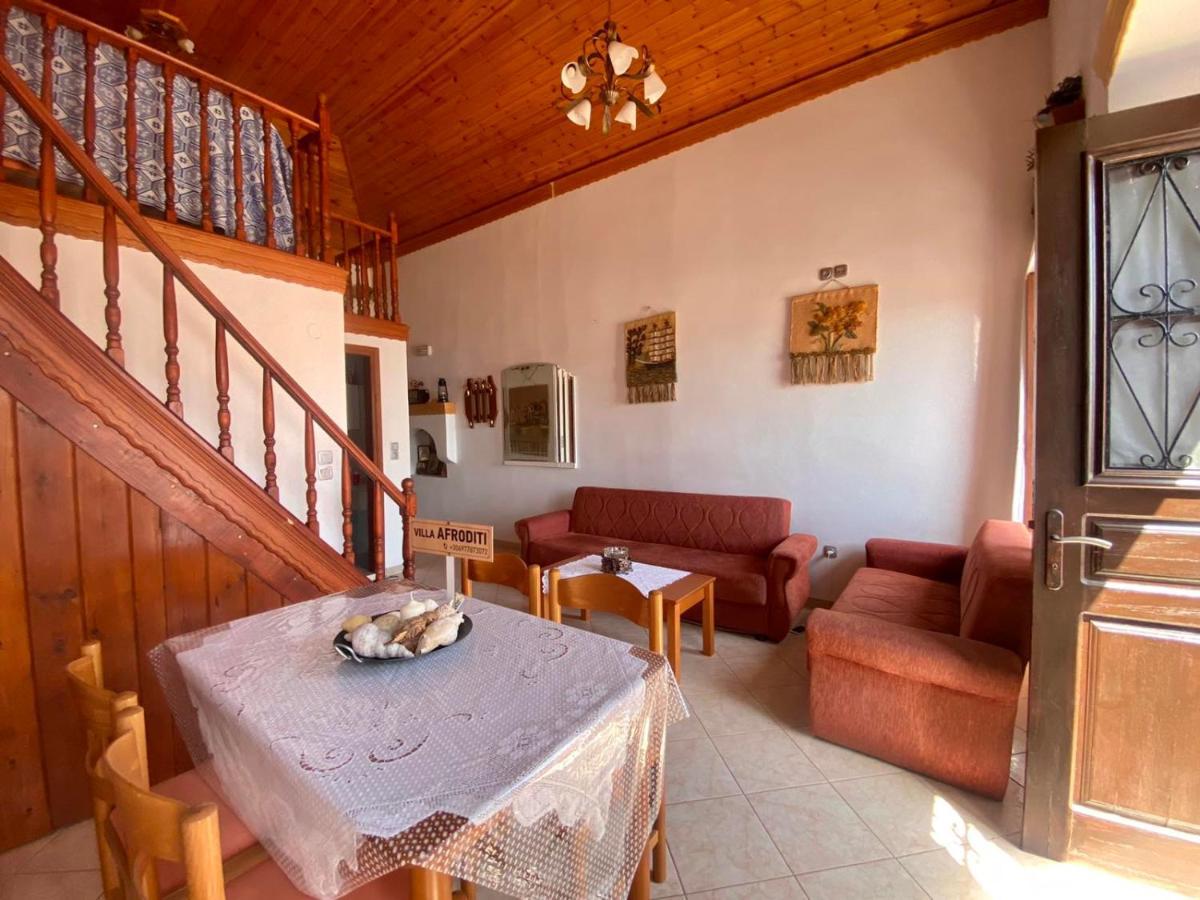 Villa Afroditi Chalki Town Exterior photo